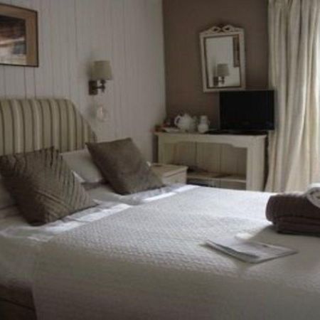 Wisteria House B&B Chippenham  Eksteriør bilde
